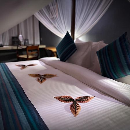 Aarunya Nature Resort - Канди Екстериор снимка